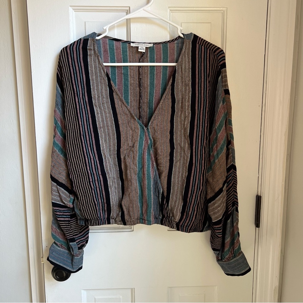 American Eagle Striped Cropped Long Sleeve Top Size Large
